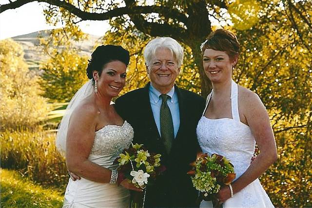 Heartfelt Weddings