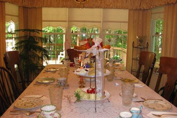Tea Party Table 7/31/09