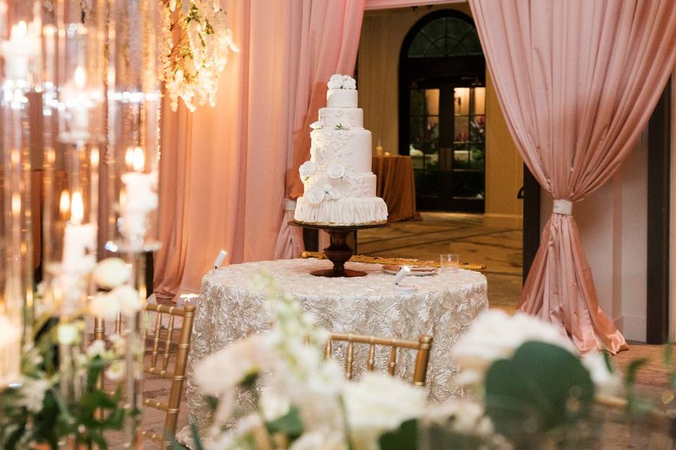 Timelessly elegant affair