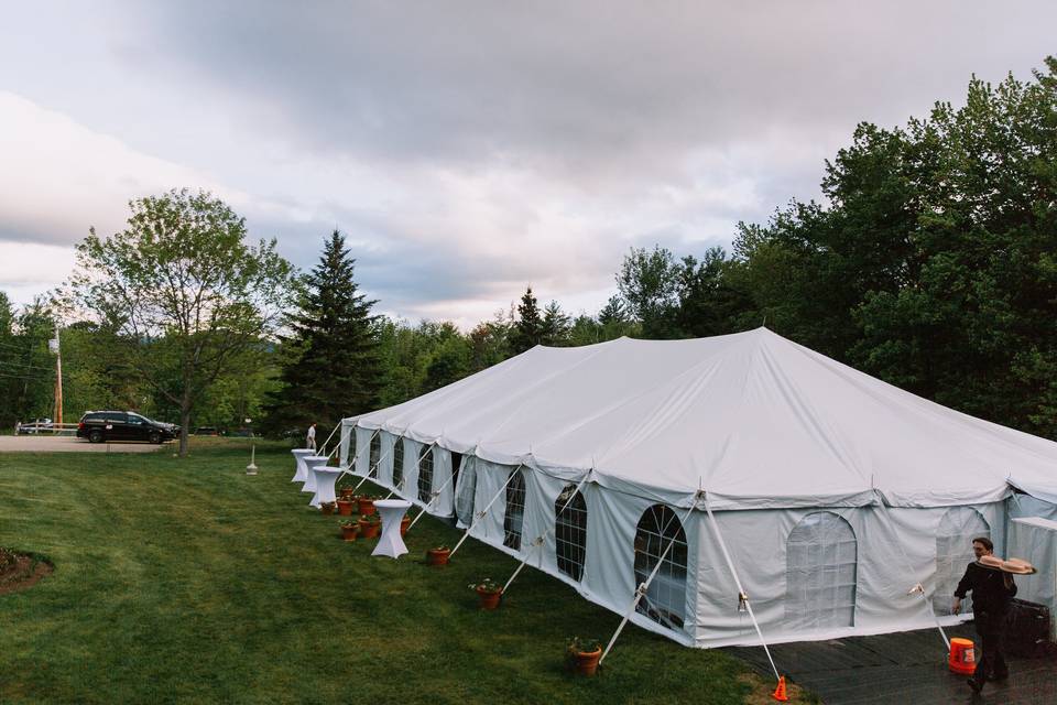 Tent wedding