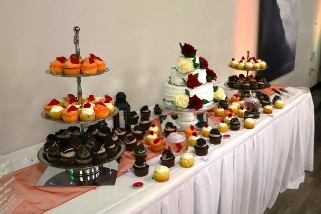 Wedding dessert display