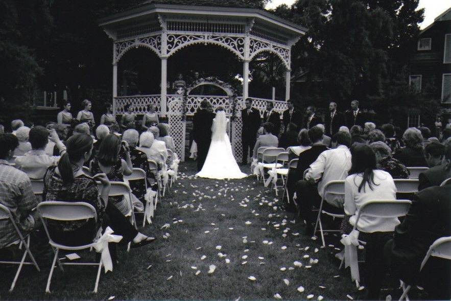 Gazebo wedding