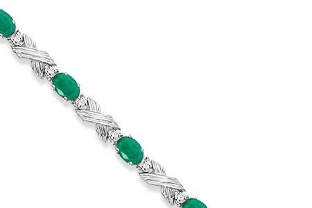 Emerald & Diamond XOXO Link Bracelet 6.65ct	Gemstone link bracelet with 11 oval-cut emeralds & accent diamonds beautifully set in gold or custom precious metals.