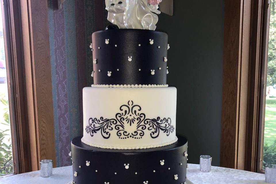 Black and white cake