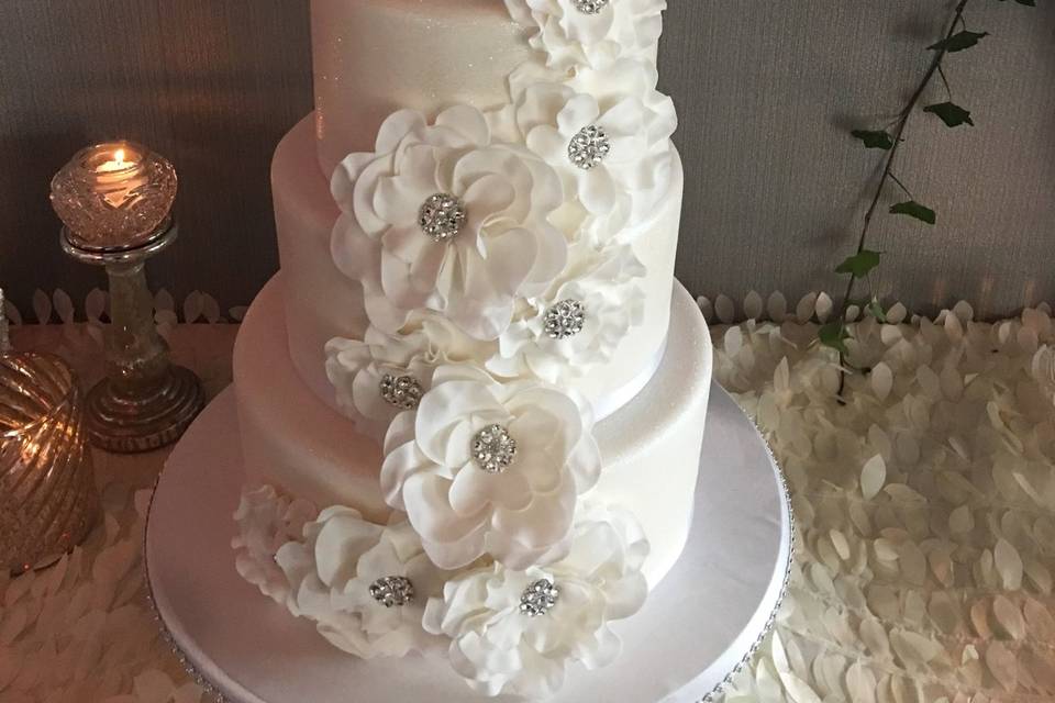 White wedding cake