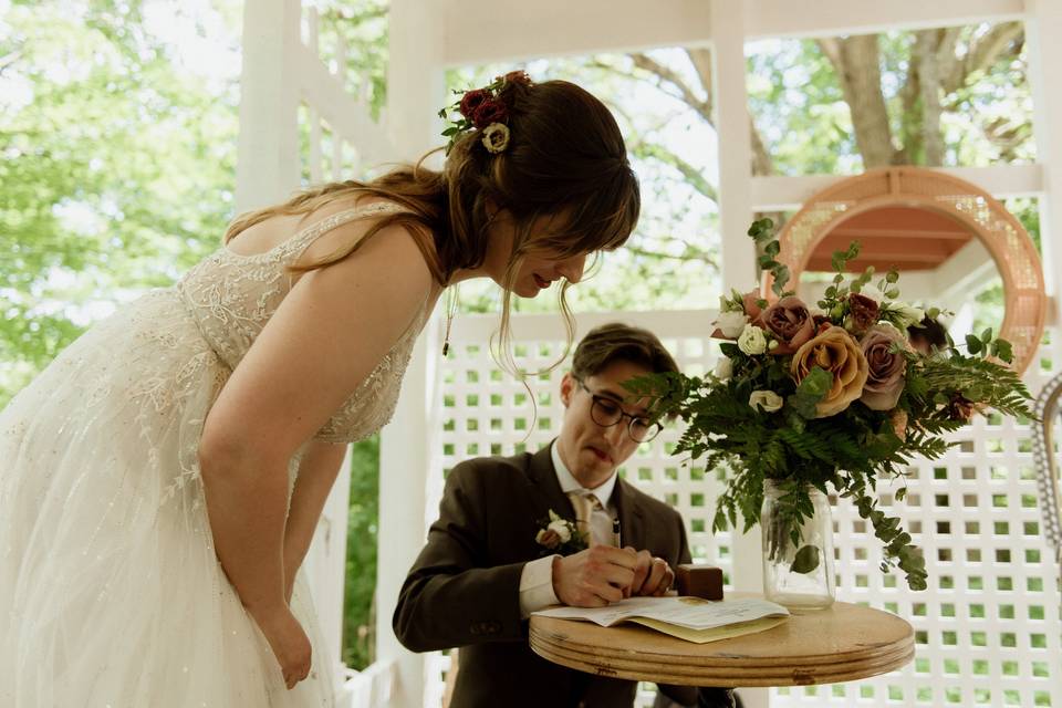 MillCreek Wilde Wedding — Paper Hat  Wedding & Event Coordination and  Planning in West Michigan