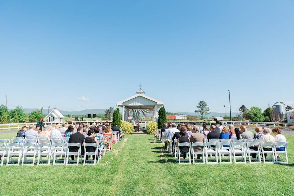 Hermitage Hill Farm & Stables