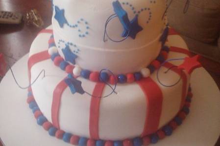 Carmen Cupcakes and Cakes