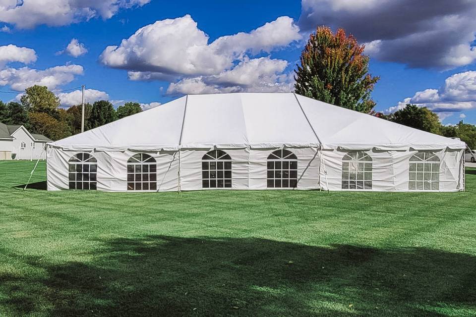 WEDDING TENT WITH WALLS