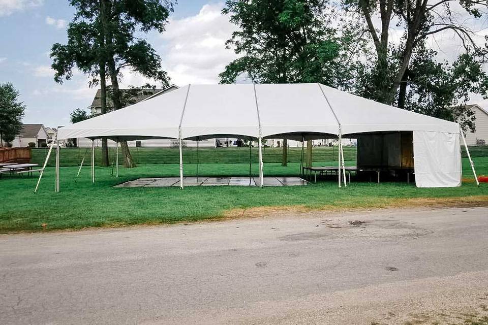 WEDDING TENT WITH DANCE FLOOR