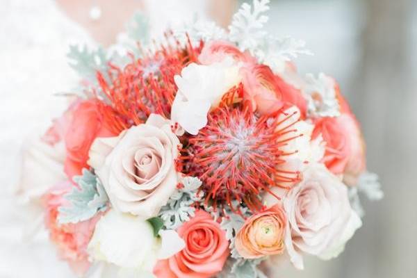 Pink and white bouquet