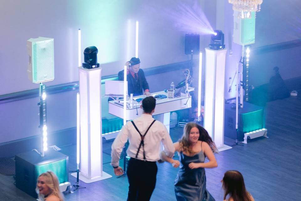 DJ NiKK0