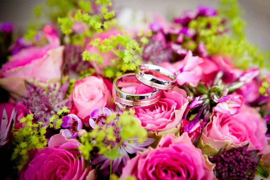 Rings and flowers