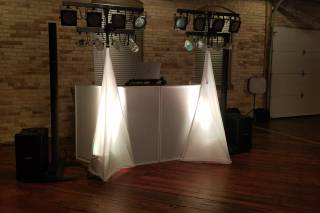 Enchantment DJ & Photo-booth Services