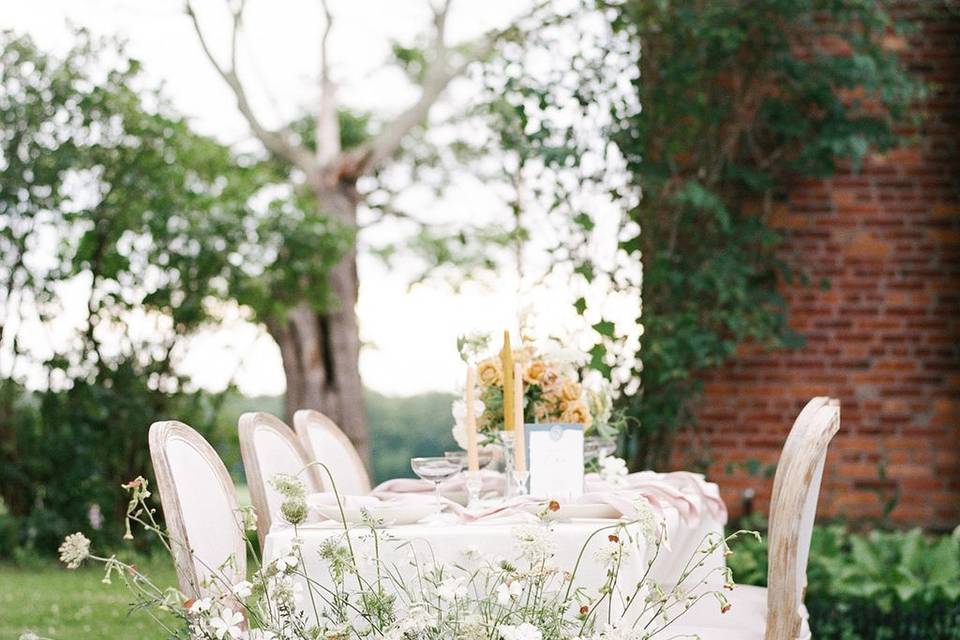 Dinner Table Flowers