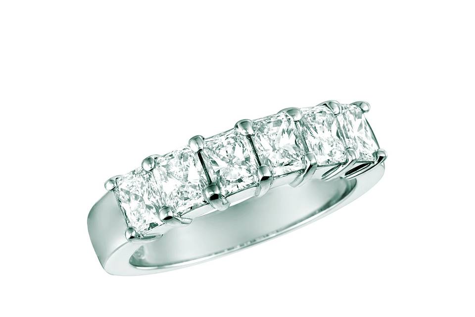 Louis Anthony Jewelers
