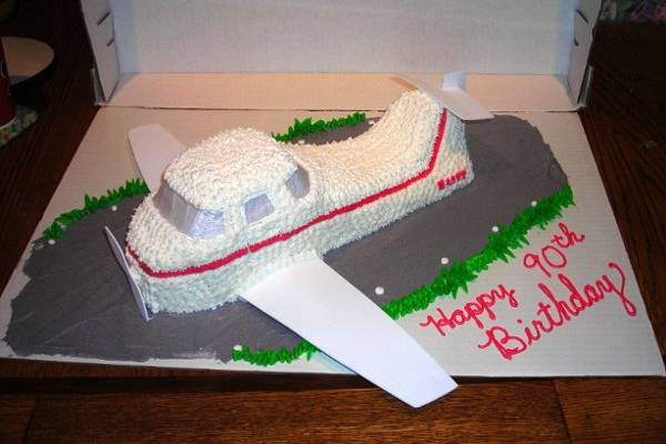 Replica of a Piper Cub airplane, used also as a groom's cake