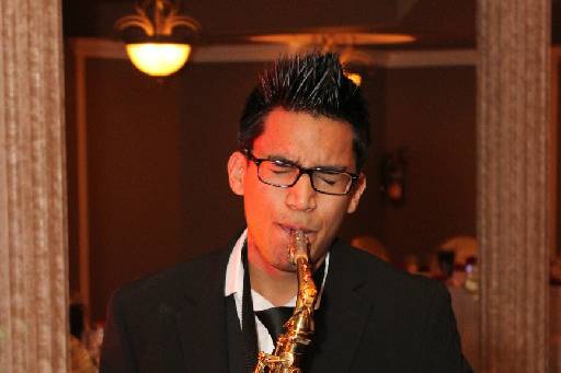 Amin Baghallian - Saxophonist