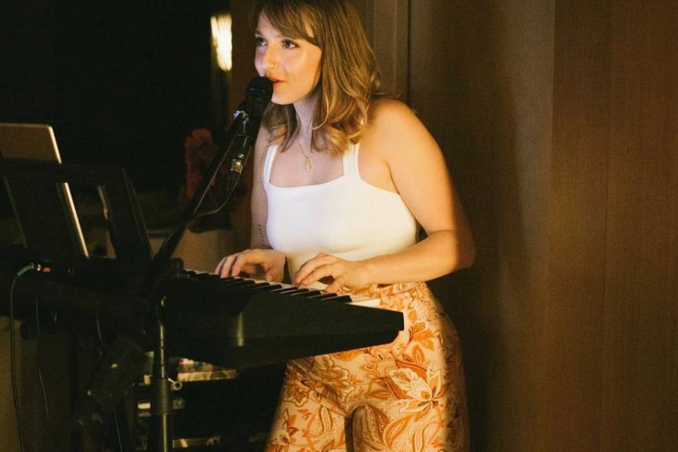 Marin Contini Music