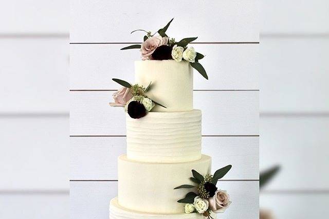 Nancy's Cake Designs - Wedding Cake - Houston, TX - WeddingWire