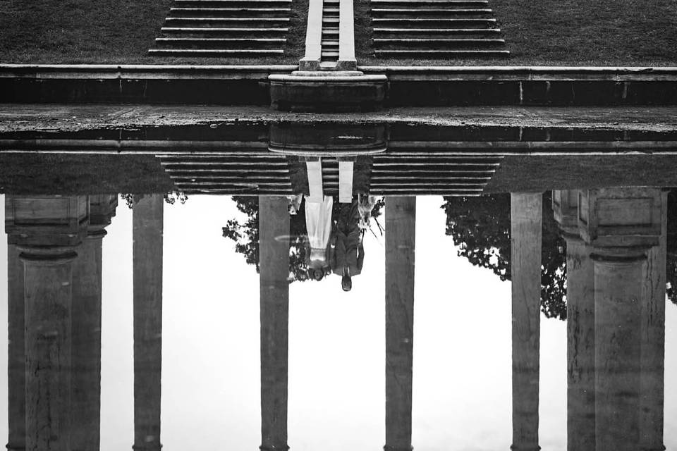Symmetry with columns