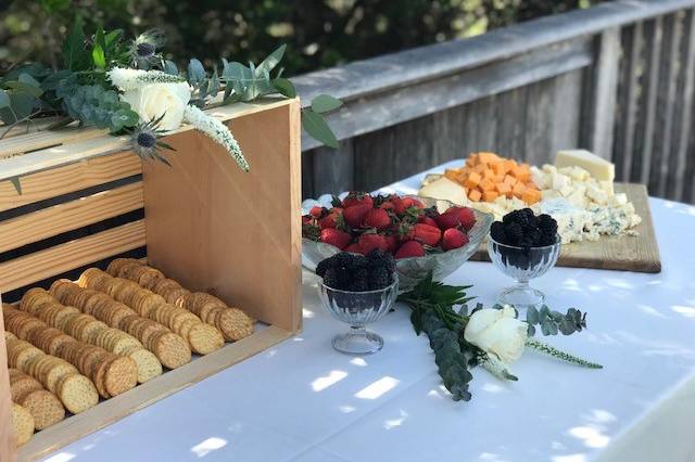 Cheese & Cracker Display