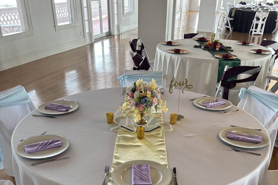 Bridal Show Table Scape