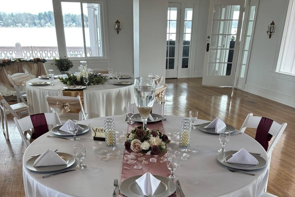 Bridal Show Table Scape
