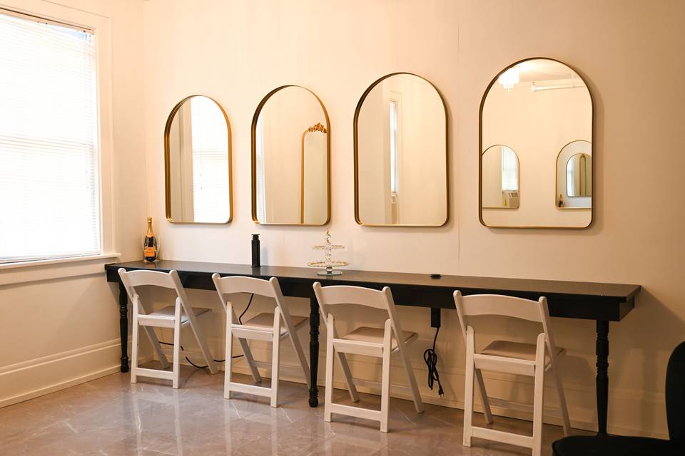 2nd Floor Dressing room