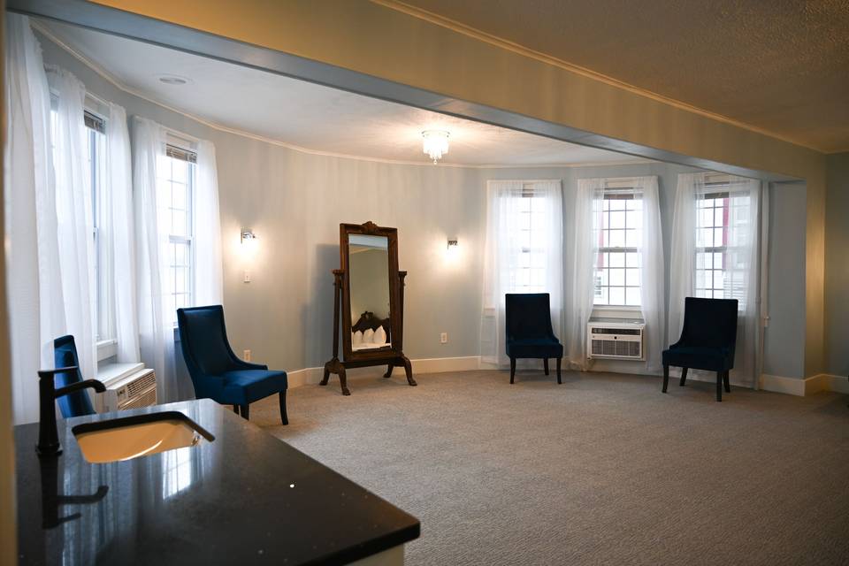 3rd Floor VIP Suite