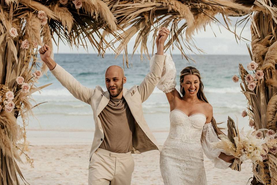 Tulum beach wedding ceremony