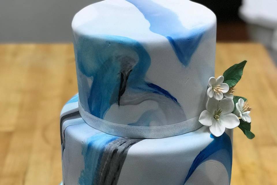 Blue 4 Smash Cake  HollywoodBakedGoods