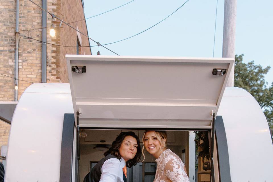Camper Bar Photo
