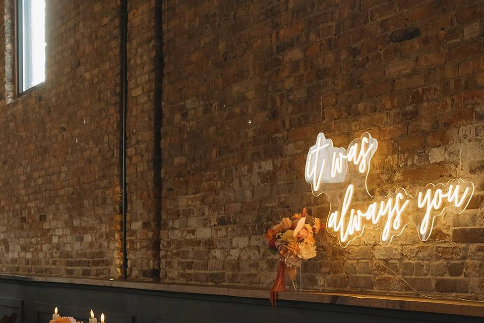 Romantic Head Table