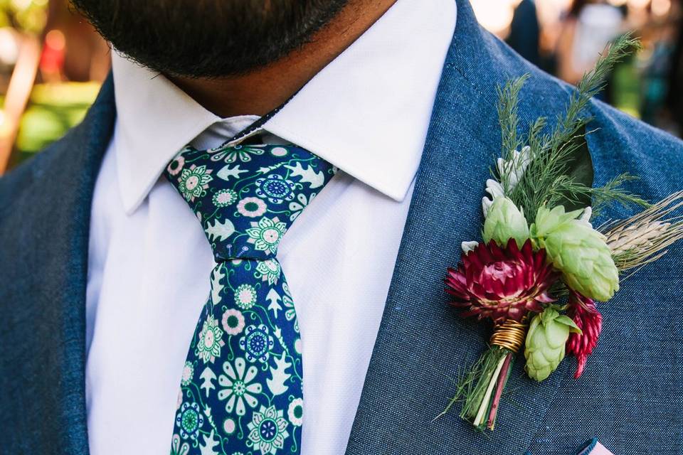 Floral Wedding Tie