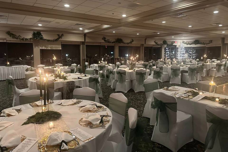 Travis Pointe Country Club