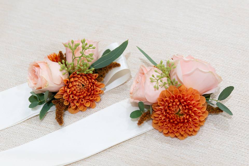 Peachy Pink Corsage