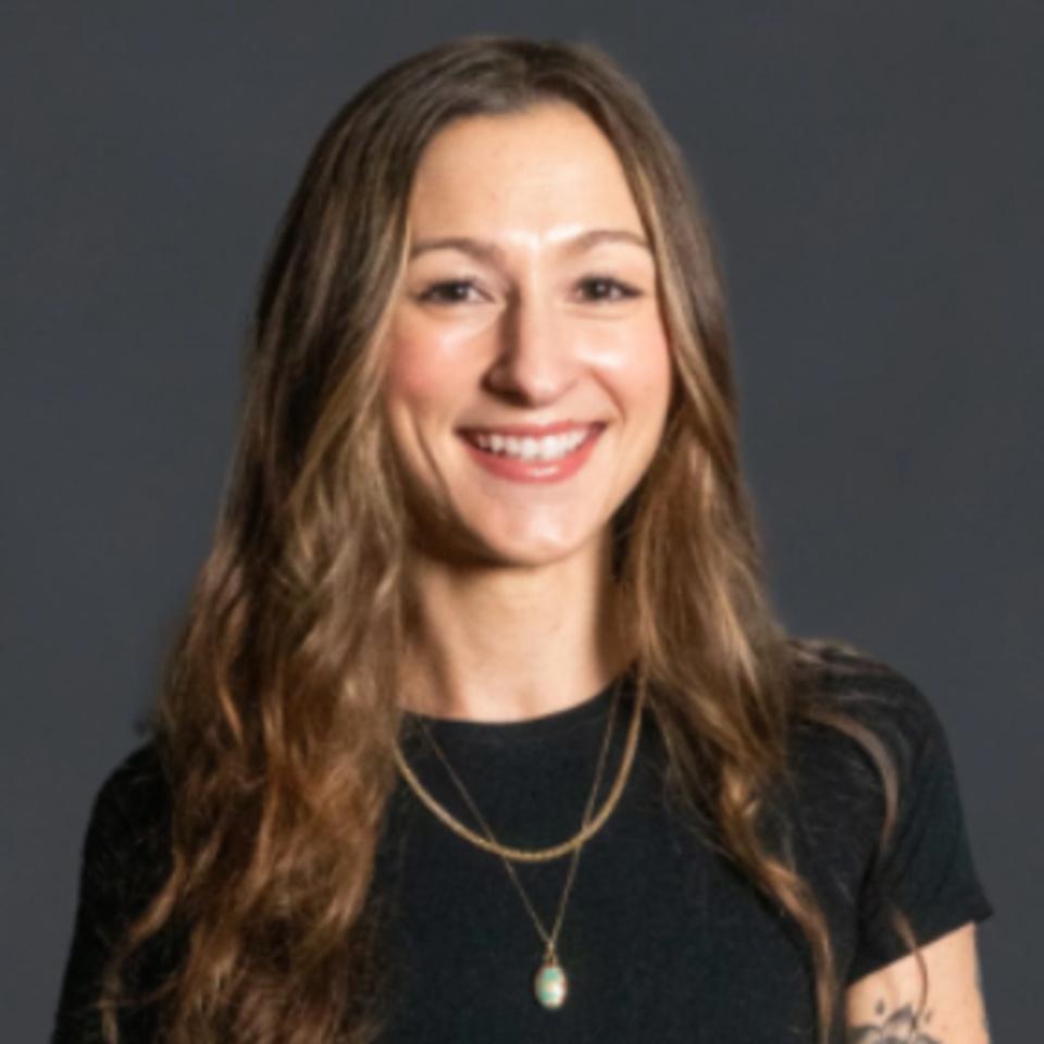 Kelli Benton