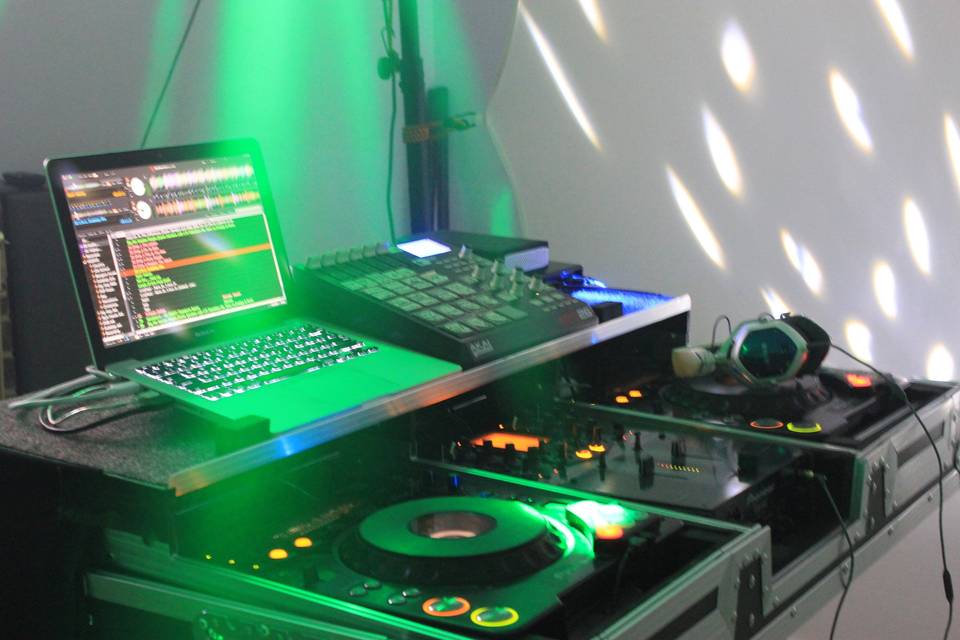 DJ I.N.U. Entertainment