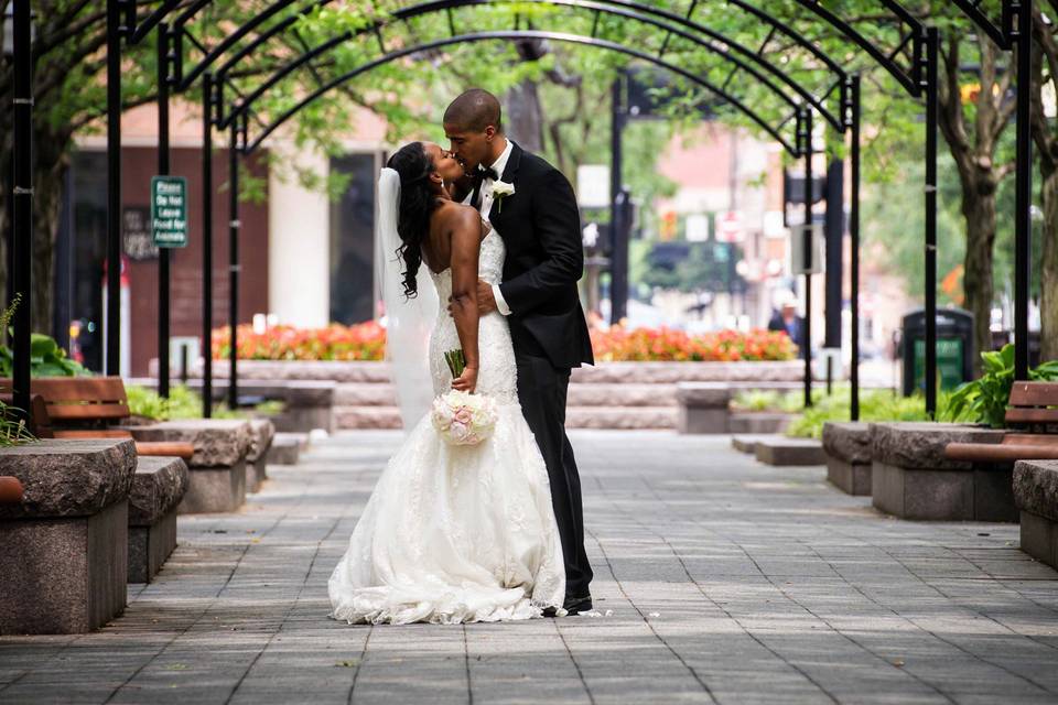 Cincinnati Best Wedding Photographer Tammy Bryan - 2018081608