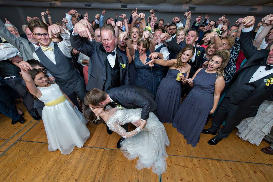 Cincinnati Best Wedding Photographer Tammy Bryan - 2018081635