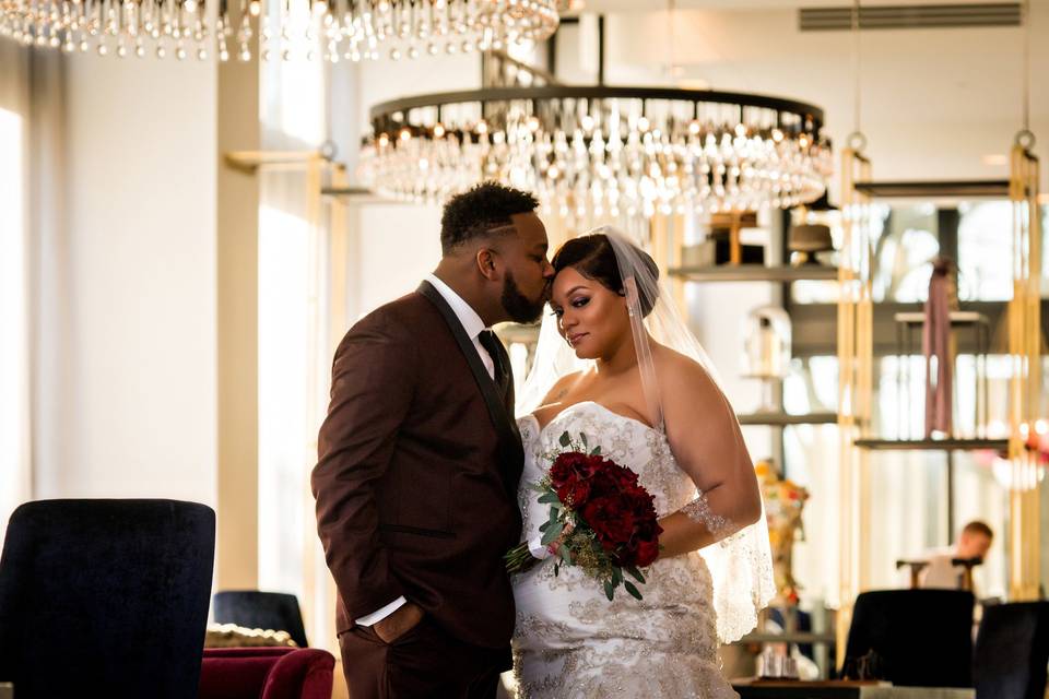 Cincinnati Best Wedding Photographer Tammy Bryan - 2018081638