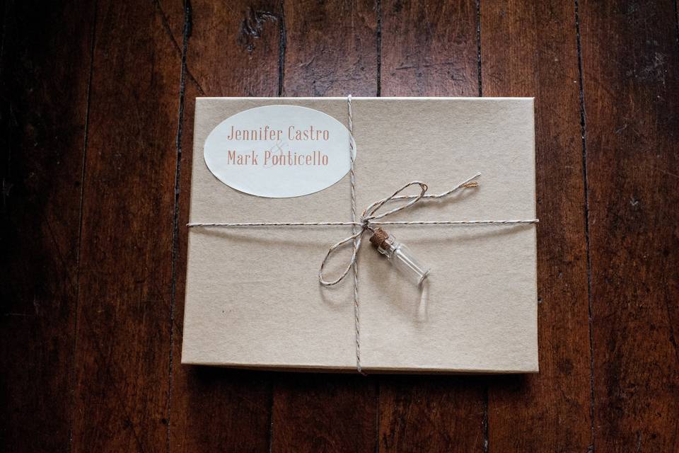 Rustic packaging