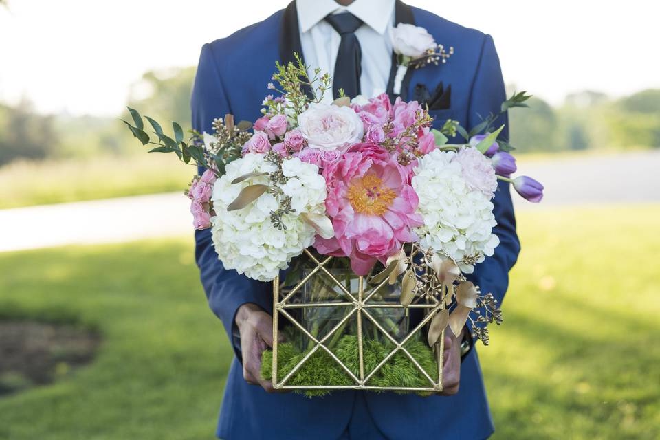 Floral arrangement in a box