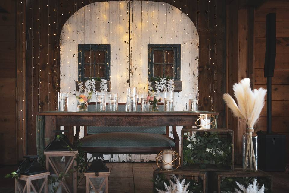 Bride and groom’s table