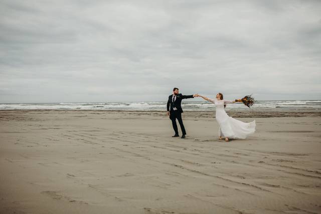 Washington coast wedding