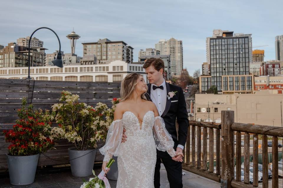 R and F
