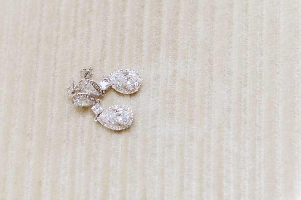 Bridal earrings