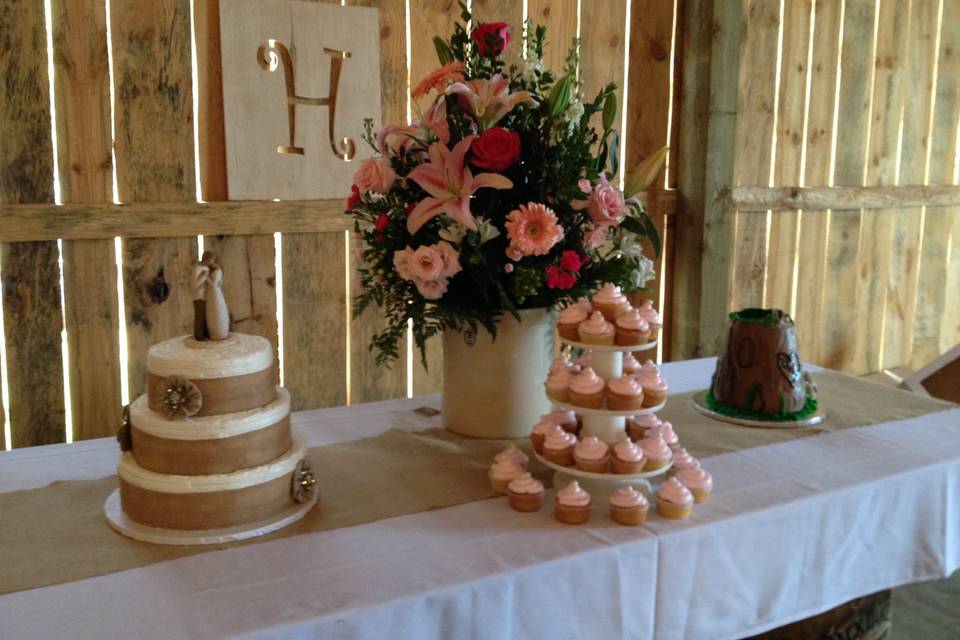 Janice's Cake Creations