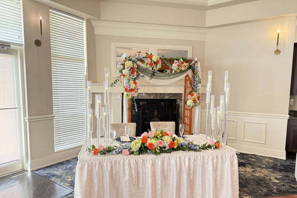 Sweetheart Table